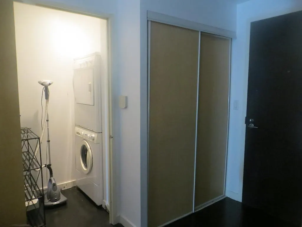 Apartment Super Awesome King West Furnished Suite Toronto