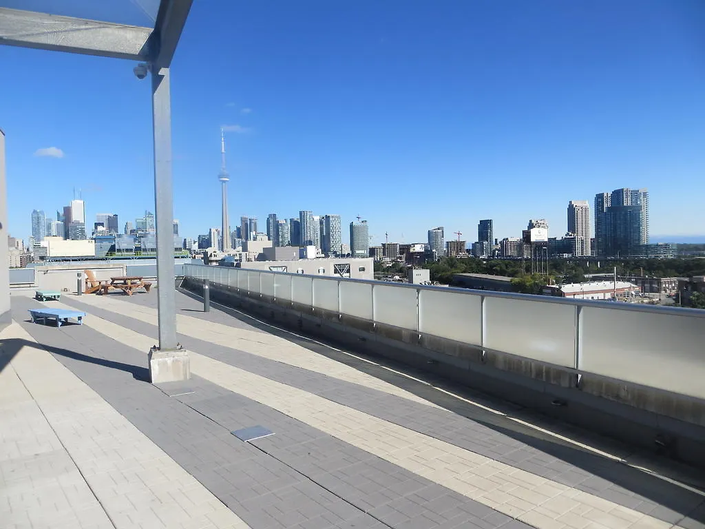 Super Awesome King West Furnished Suite Toronto Canada