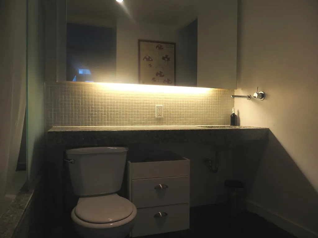 Super Awesome King West Furnished Suite Toronto 0*,