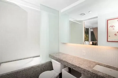Super Awesome King West Furnished Suite Toronto